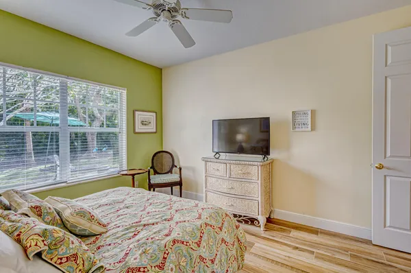 $3,550 | 9122 Southeast Pomona Street, Hobe Sound, FL 33455
