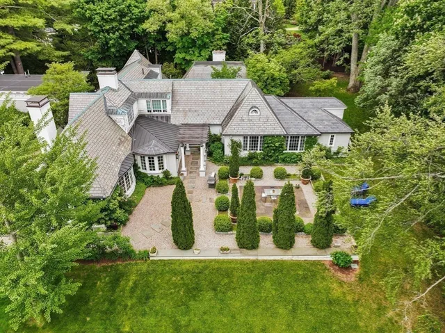 a view of a house with a garden
