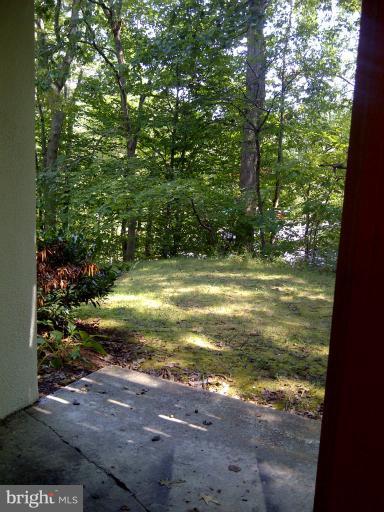 5907L Kingsford Road, Unit 402 Springfield, VA 22152 - Photo 8 of 8 a view of an ocean view