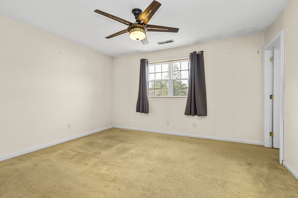 7 Hemlock Circle, Unit 7 Millis, MA 02054 - Photo 17 of 23