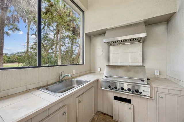 $2,200,000 | 26 Long Point Drive, Fernandina Beach, FL 32034