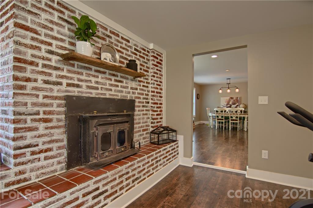 20 Church Road Fairview, NC 28730 - Photo 8 of 20 Gallery Image 8