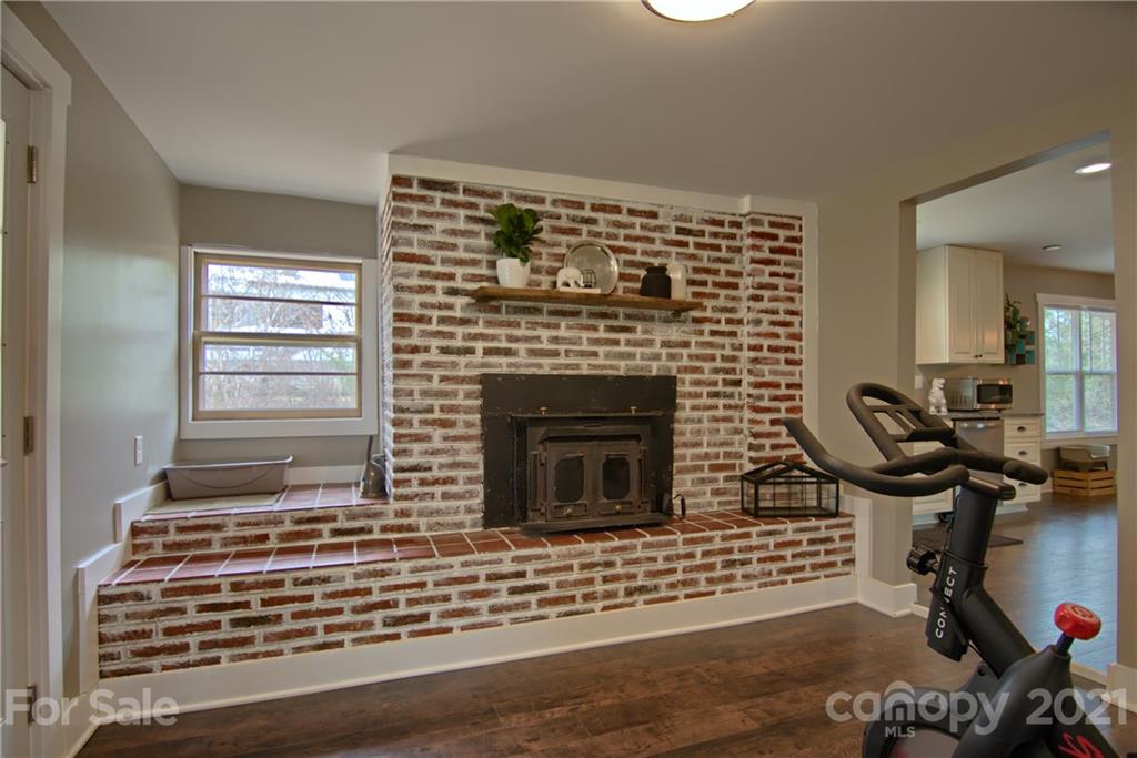 20 Church Road Fairview, NC 28730 - Photo 9 of 20 Gallery Image 9