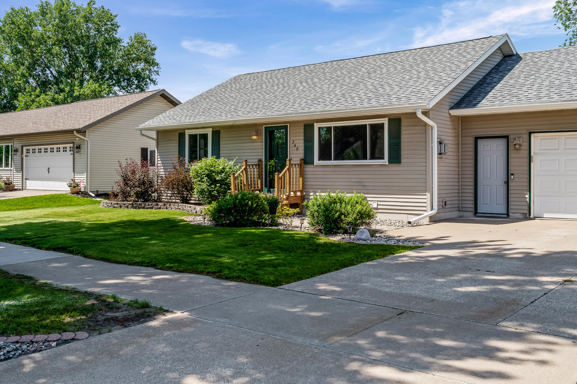 749 Troy Street Onalaska, WI 54650 - Photo 5 of 26 5_dsc00066