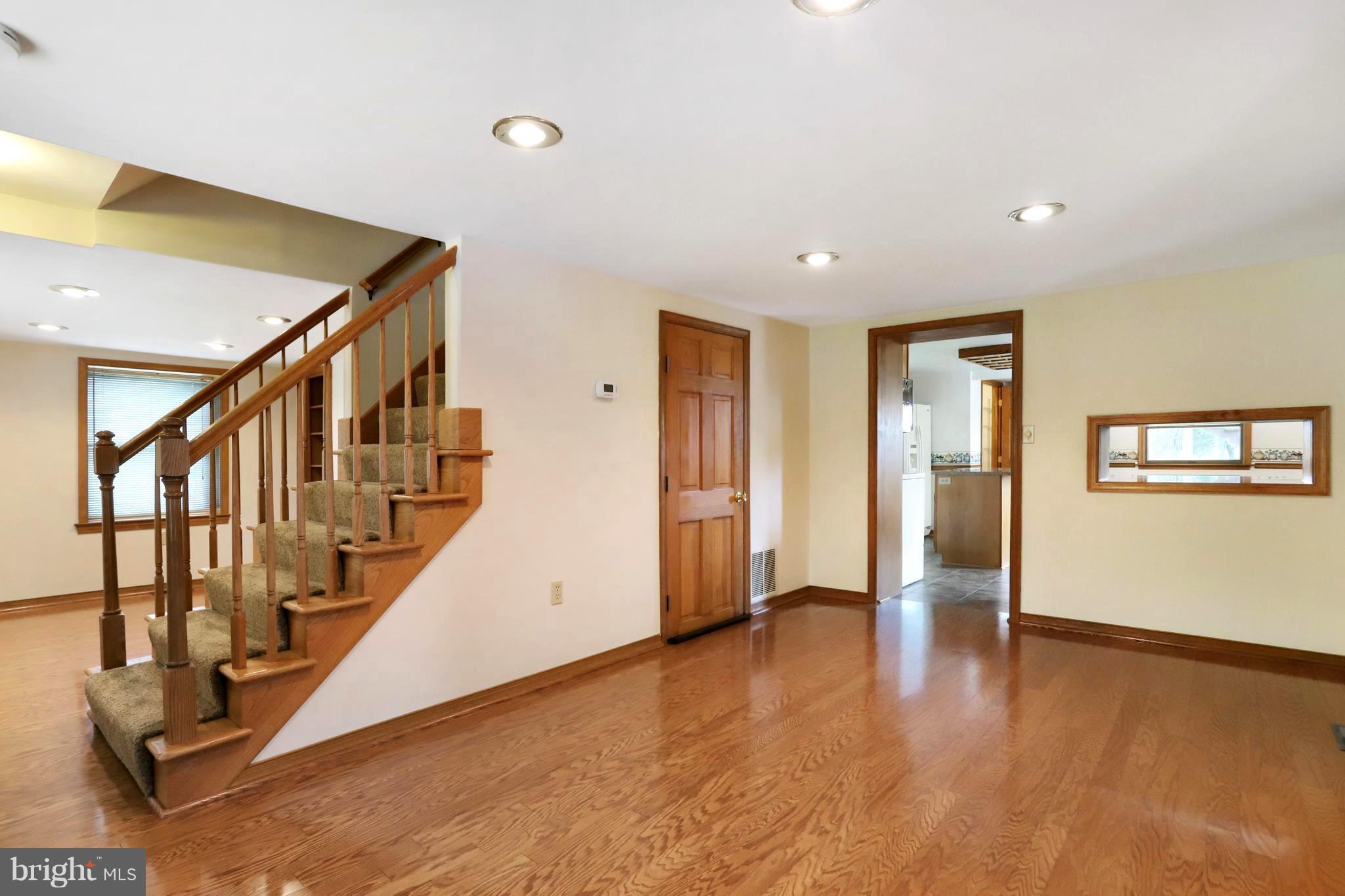 9209 Jordan Road Fairplay, MD 21733 - Photo 11 of 30 Interior (General)