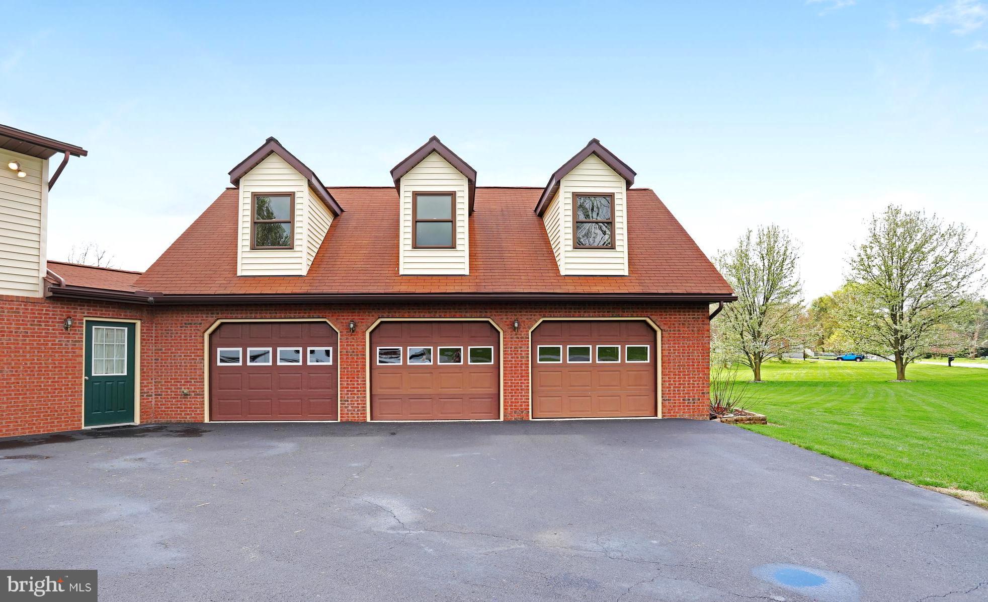 9209 Jordan Road Fairplay, MD 21733 - Photo 4 of 30 Exterior (Front)