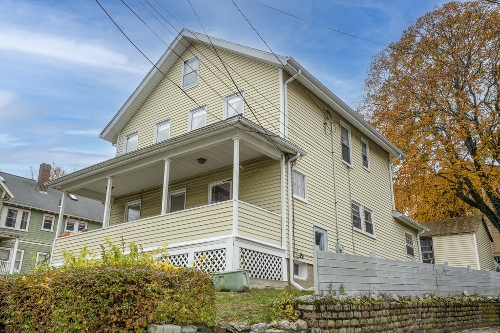 a house view with a outdoor space