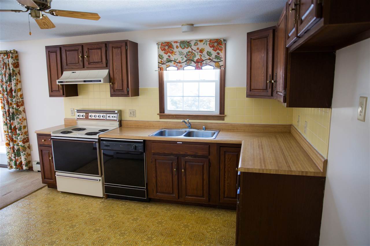344 Post Road Greenland, NH 03840 - Photo 8 of 26