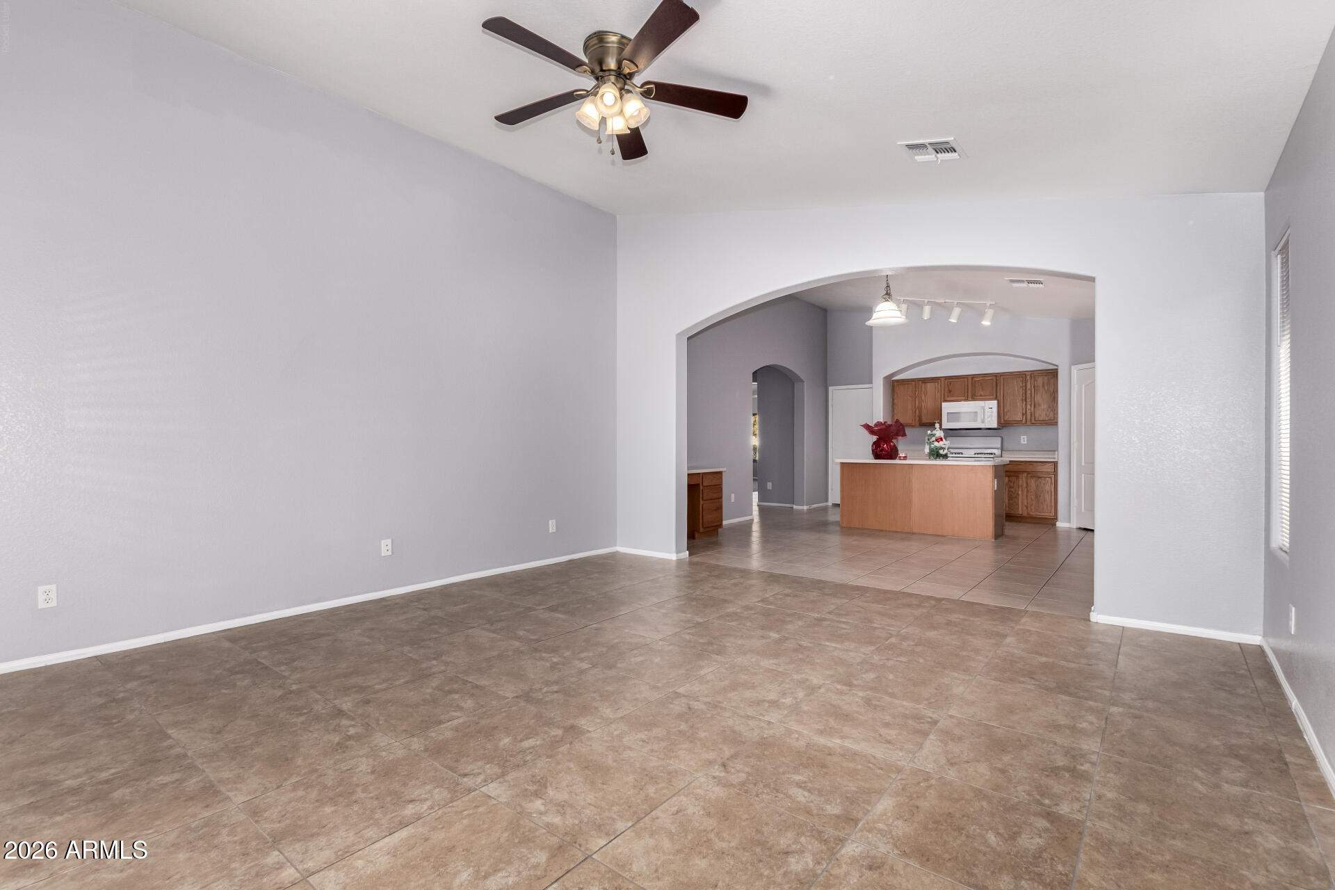 42631 West Venture Road Maricopa, AZ 85138 - Photo 12 of 37 09 - Venture