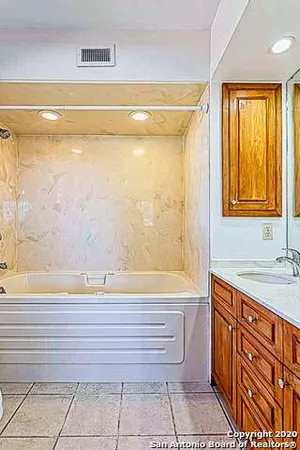$2,400 | 141 Happy Hollow Trail, Bandera, TX 78003