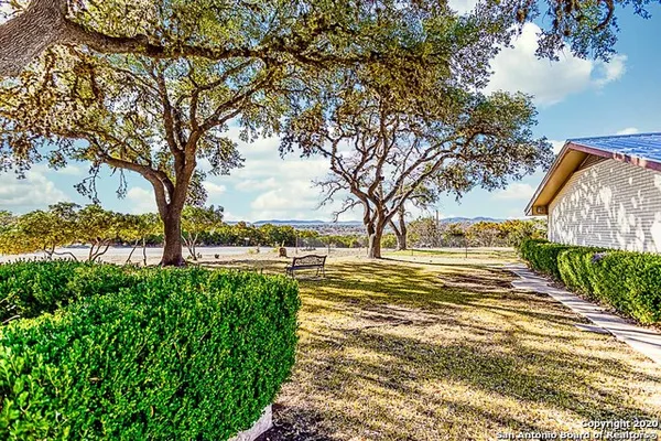 $2,400 | 141 Happy Hollow Trail, Bandera, TX 78003