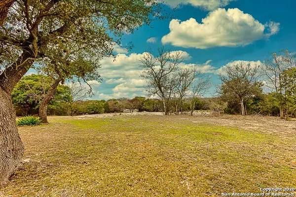 $2,400 | 141 Happy Hollow Trail, Bandera, TX 78003