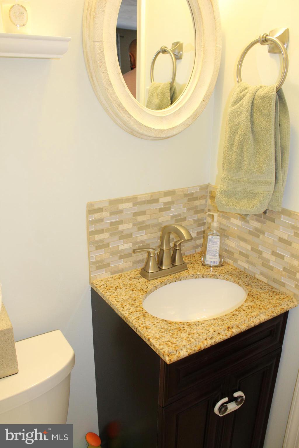 12543 Ramer Road Philadelphia, PA 19154 - Photo 12 of 58 First Floor Powder Room