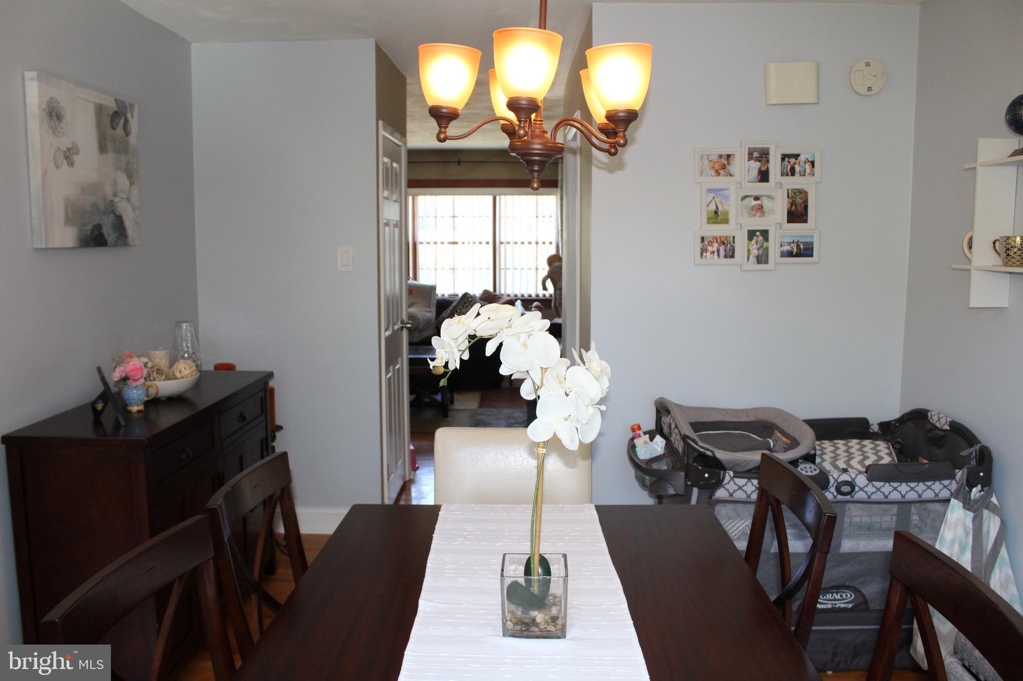 12543 Ramer Road Philadelphia, PA 19154 - Photo 17 of 58 Dining Room