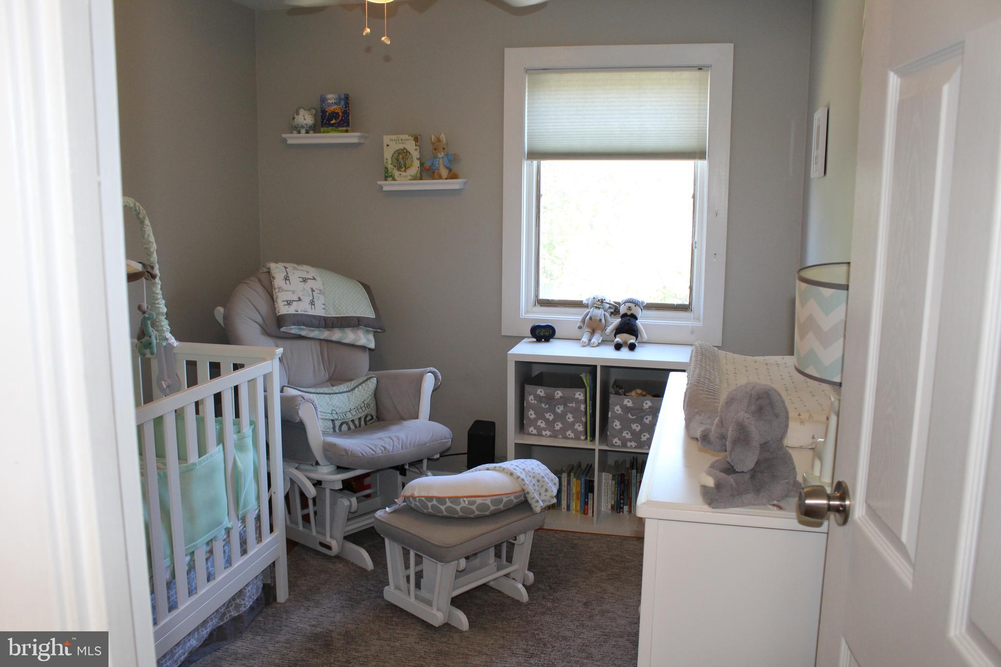 12543 Ramer Road Philadelphia, PA 19154 - Photo 35 of 58 Adorable Rear Bedroom w/Neutral Decor