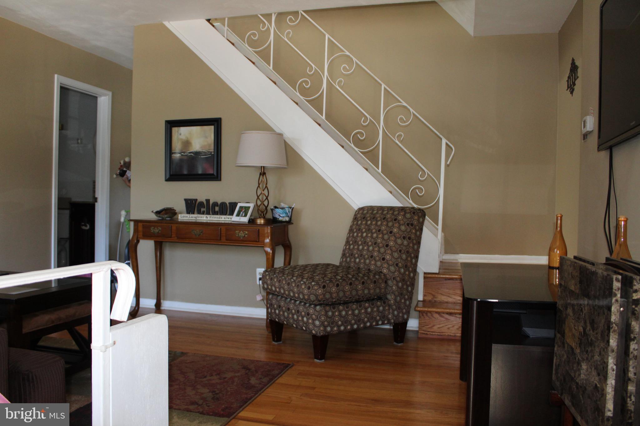 12543 Ramer Road Philadelphia, PA 19154 - Photo 10 of 58 Living Room and Stairway