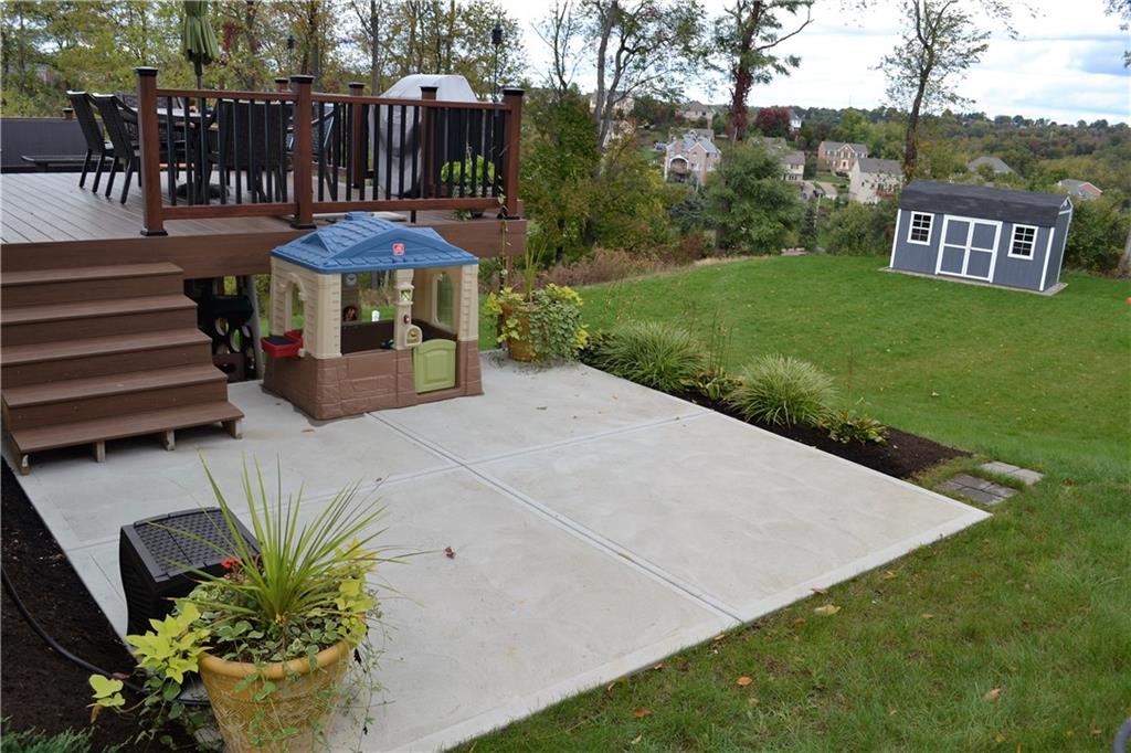 235 Field Club Circle McKees Rocks, PA 15136 - Photo 19 of 20
