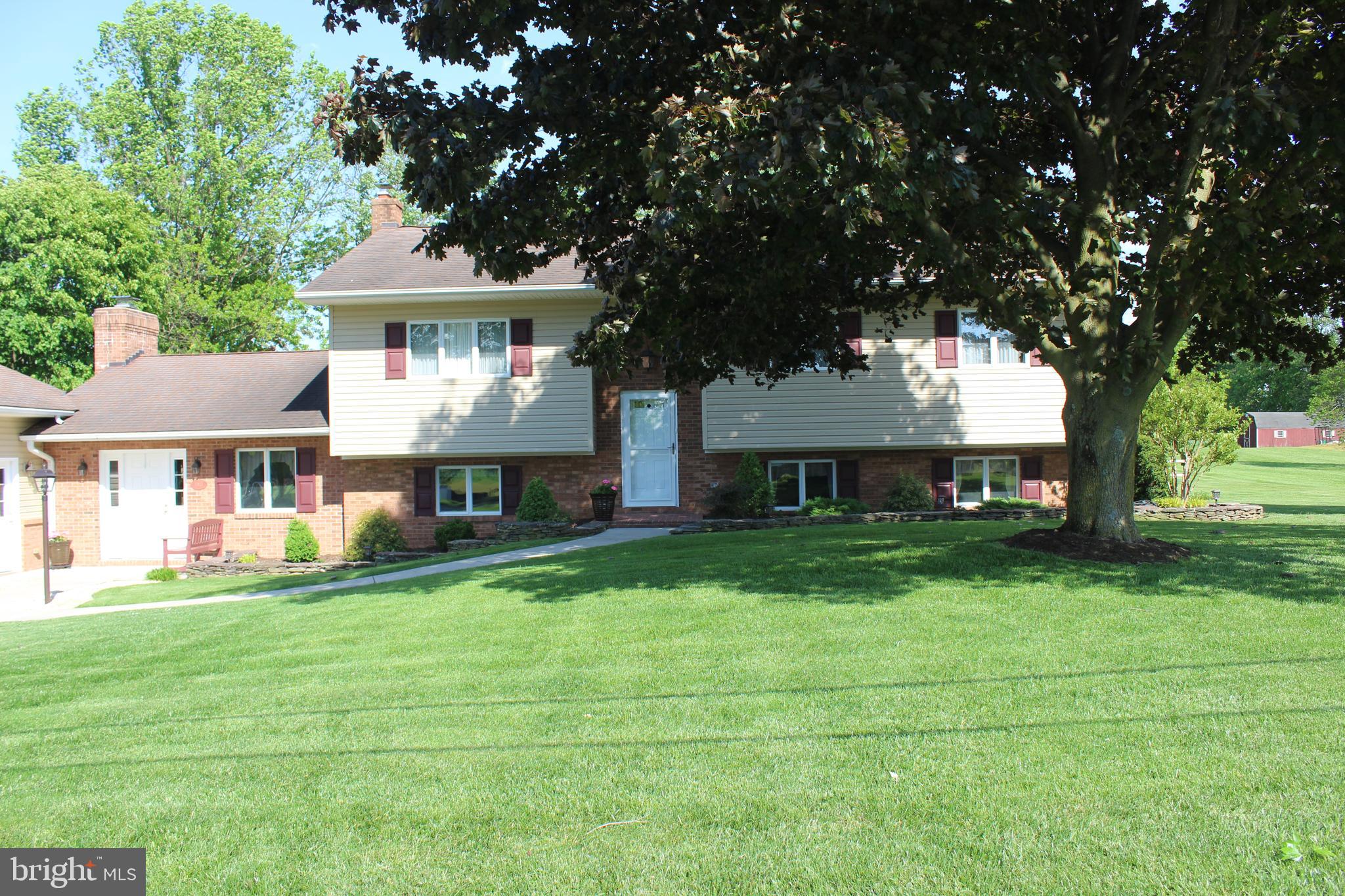 12813 Spickler Road Clear Spring, MD 21722 - Photo 4 of 86