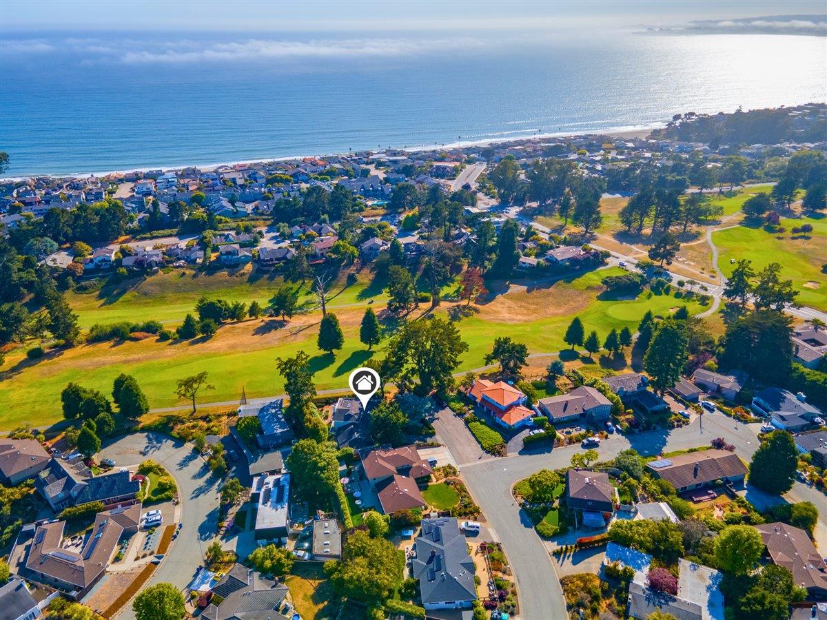 175 Tamarack Drive Aptos, CA 95003 - Photo 48 of 54 a view of a city