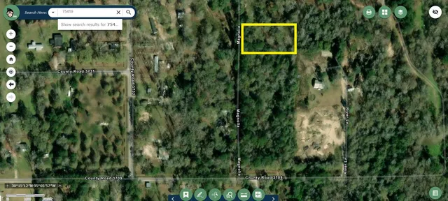 a view of a multi story building