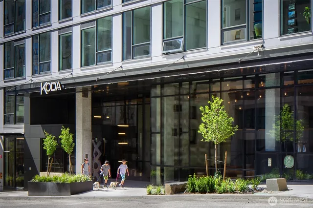 $699,950 | 450 South Main Street, Unit 1006, Seattle, WA 98104