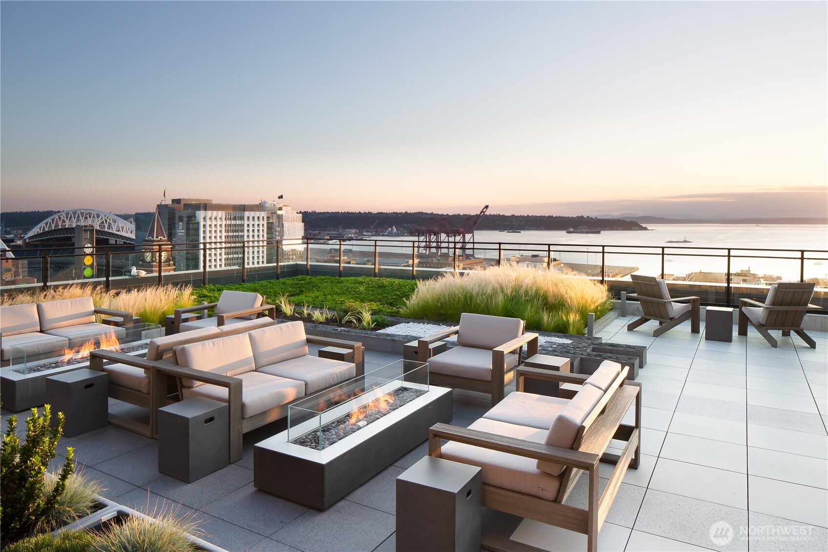 450 South Main Street, Unit 1006 Seattle, WA 98104 - Photo 22 of 23 a view of a terrace with furniture
