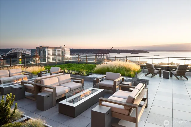 $699,950 | 450 South Main Street, Unit 1006, Seattle, WA 98104