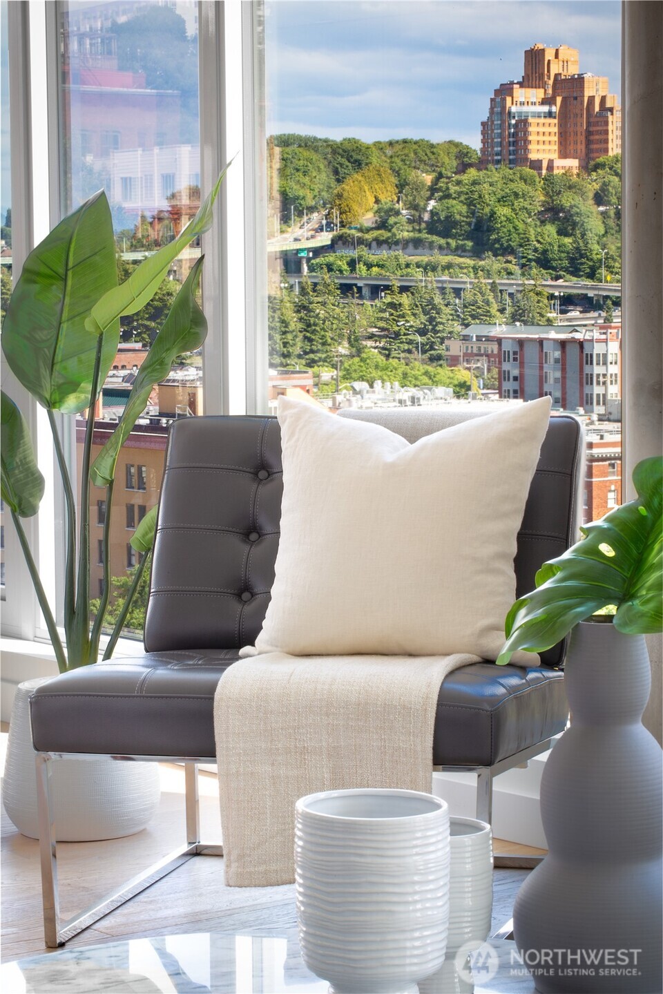 450 South Main Street, Unit 1006 Seattle, WA 98104 - Photo 5 of 24