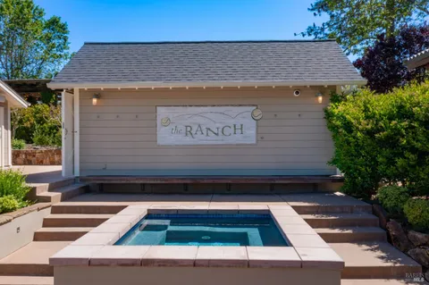 $6,000,000 | 4500 Redwood Road, Napa, CA 94558