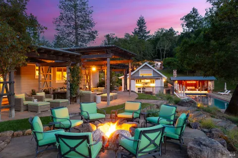 $6,000,000 | 4500 Redwood Road, Napa, CA 94558