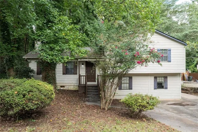 $1,700 | 3038 Courtney Drive, Marietta, GA 30060