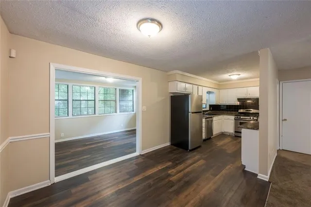 $1,700 | 3038 Courtney Drive, Marietta, GA 30060