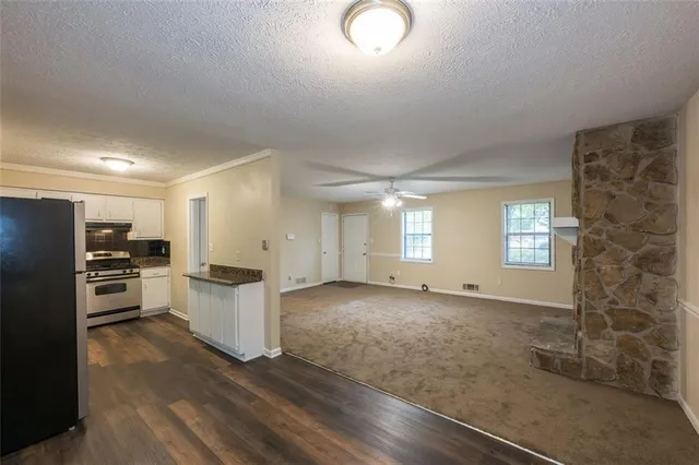 $1,700 | 3038 Courtney Drive, Marietta, GA 30060