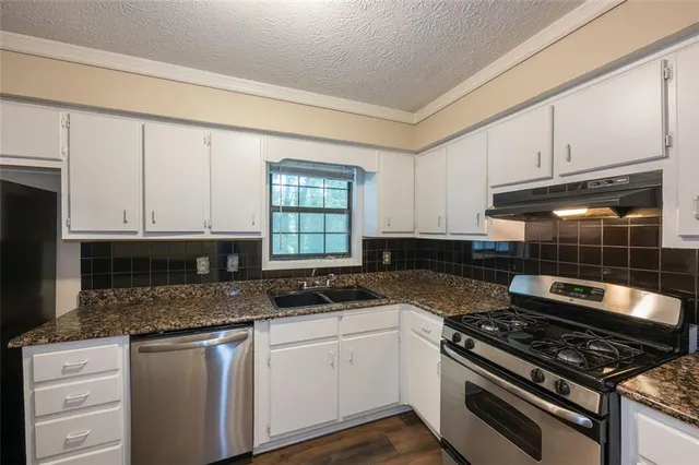 $1,700 | 3038 Courtney Drive, Marietta, GA 30060