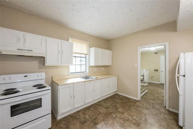 $1,700 | 3038 Courtney Drive, Marietta, GA 30060