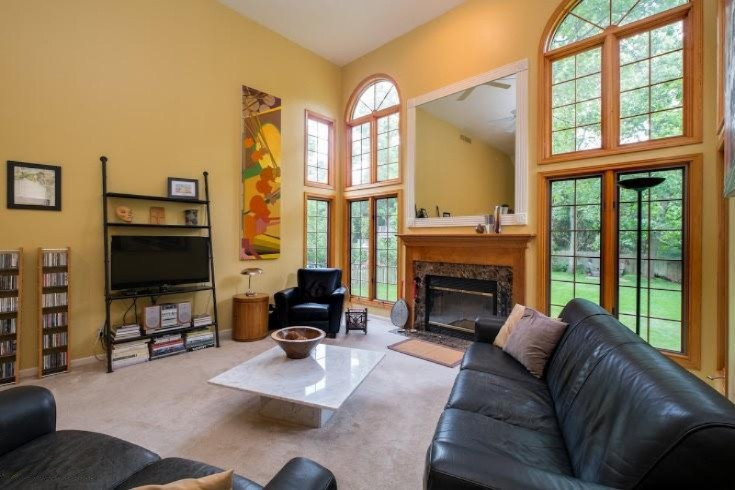 7915 Deerpath Road Kalamazoo, MI 49009 - Photo 3 of 46 3