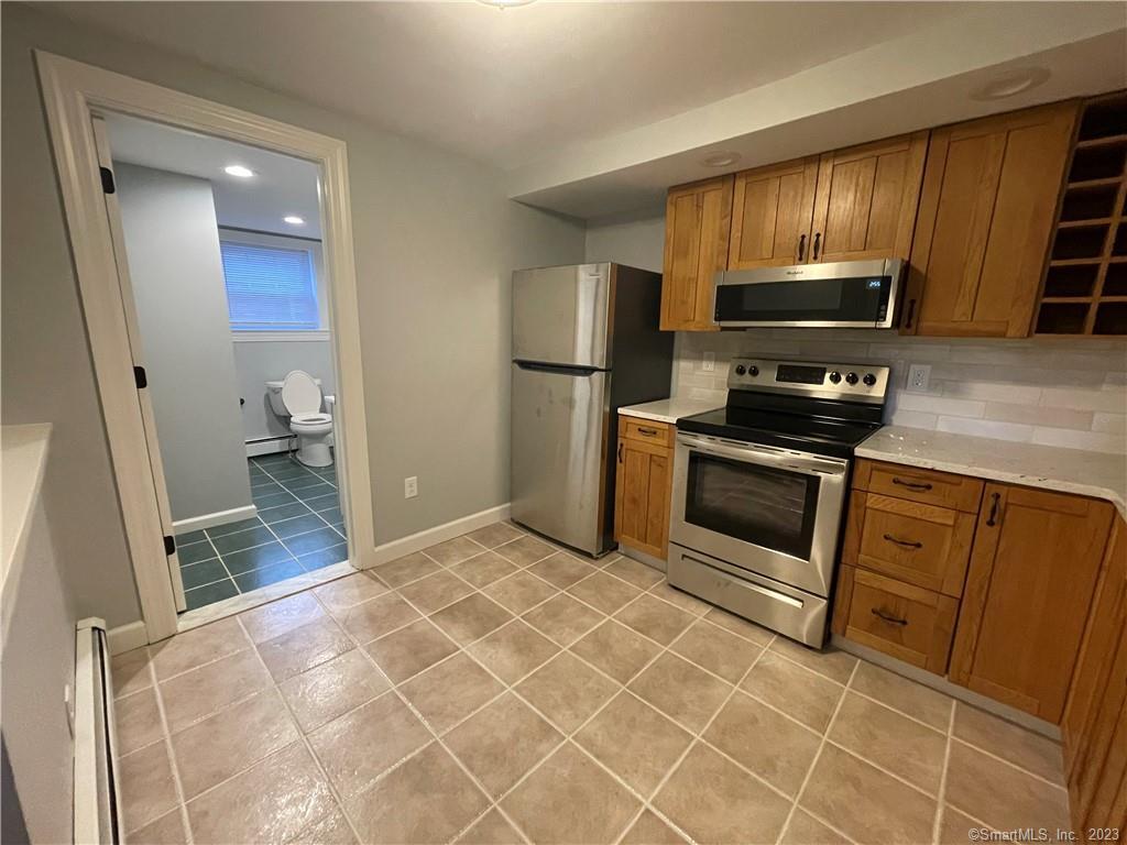 324 Main Street, Unit 3 Portland, CT 06480 - Photo 6 of 16