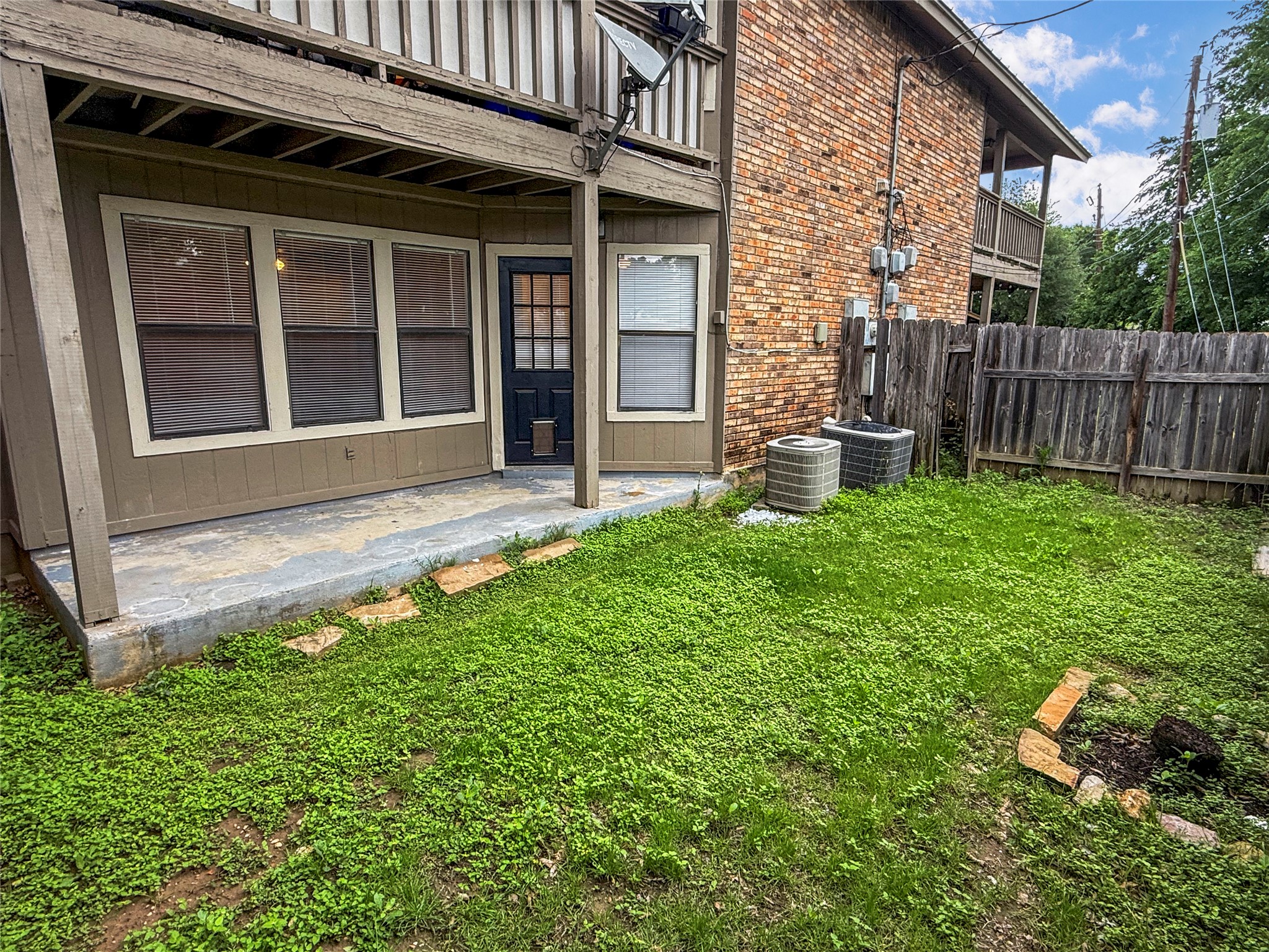 409 Rawhide Loop Round Rock, TX 78681 - Photo 12 of 14