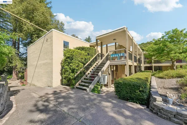 $420,000 | 651 Moraga Road, Unit 5, Moraga, CA 94556