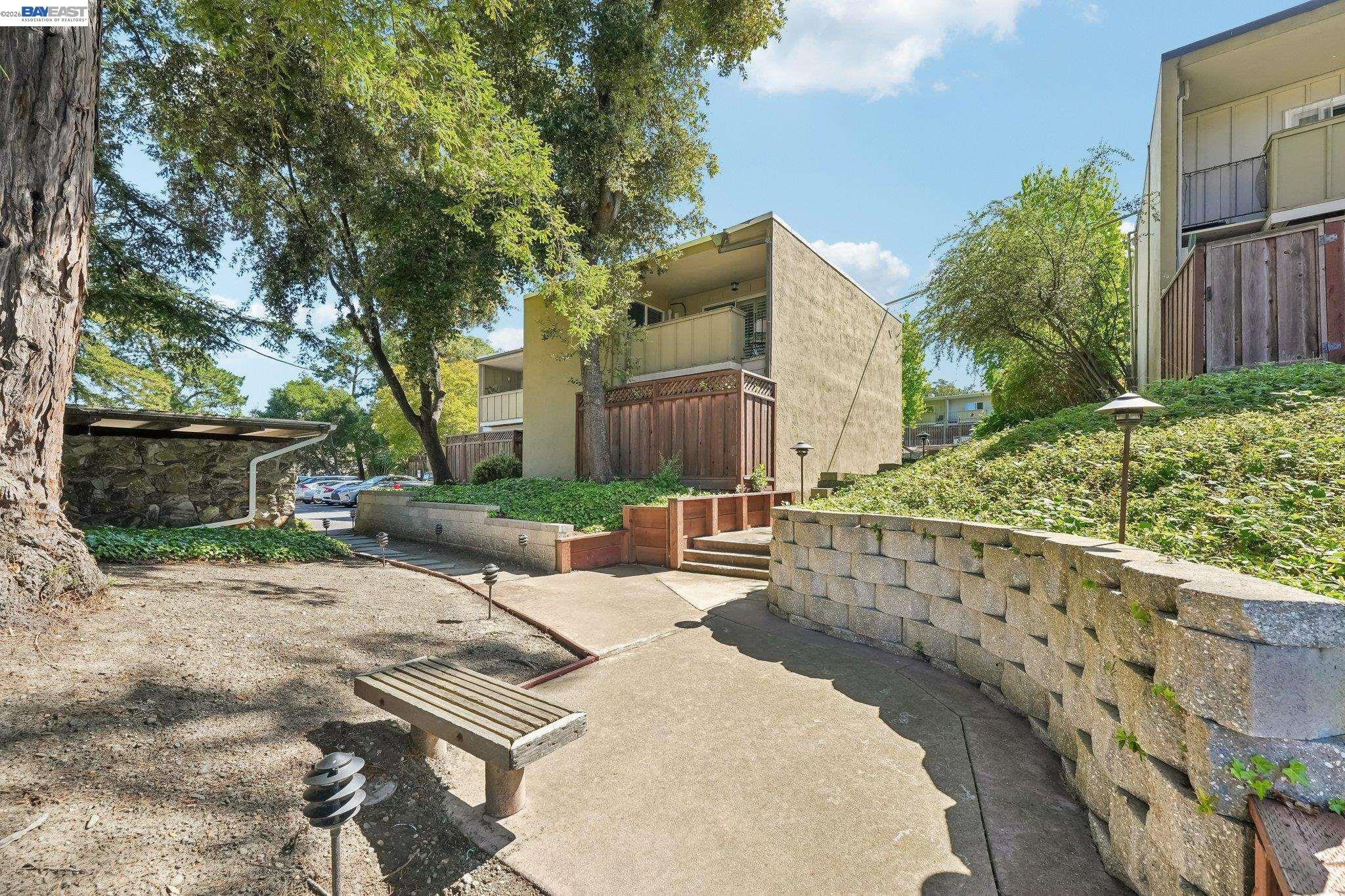 651 Moraga Road, Unit 5 Moraga, CA 94556 - Photo 28 of 31