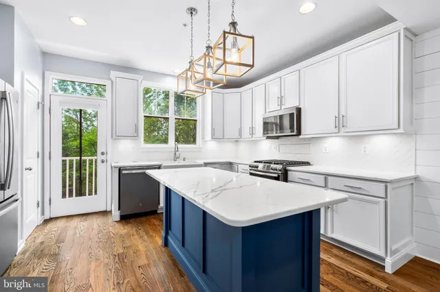 $2,900 | 1424 Trafalgar Lane, Frederick, MD 21701