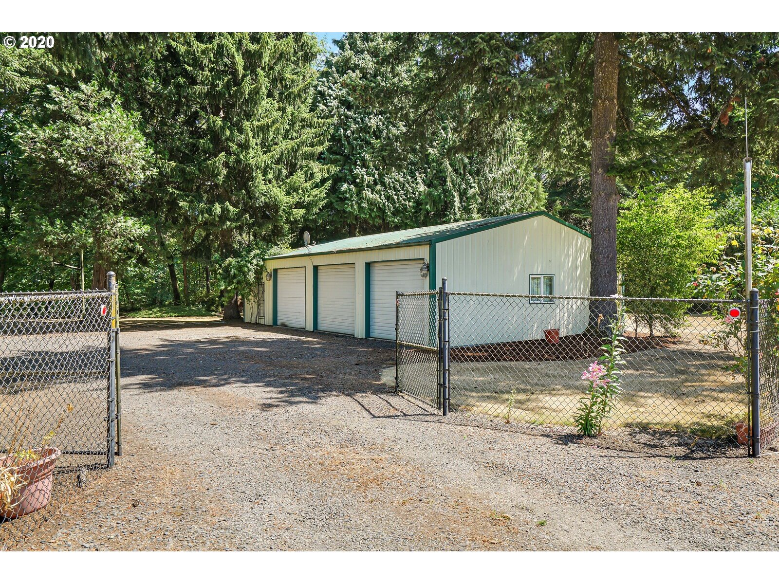 17615 South Abiqua Road Northeast Silverton, OR 97381 - Photo 6 of 26 Gallery Image 6
