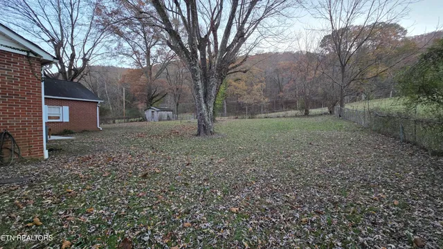 $265,000 | 992 Walden Ridge Lane, Caryville, TN 37714