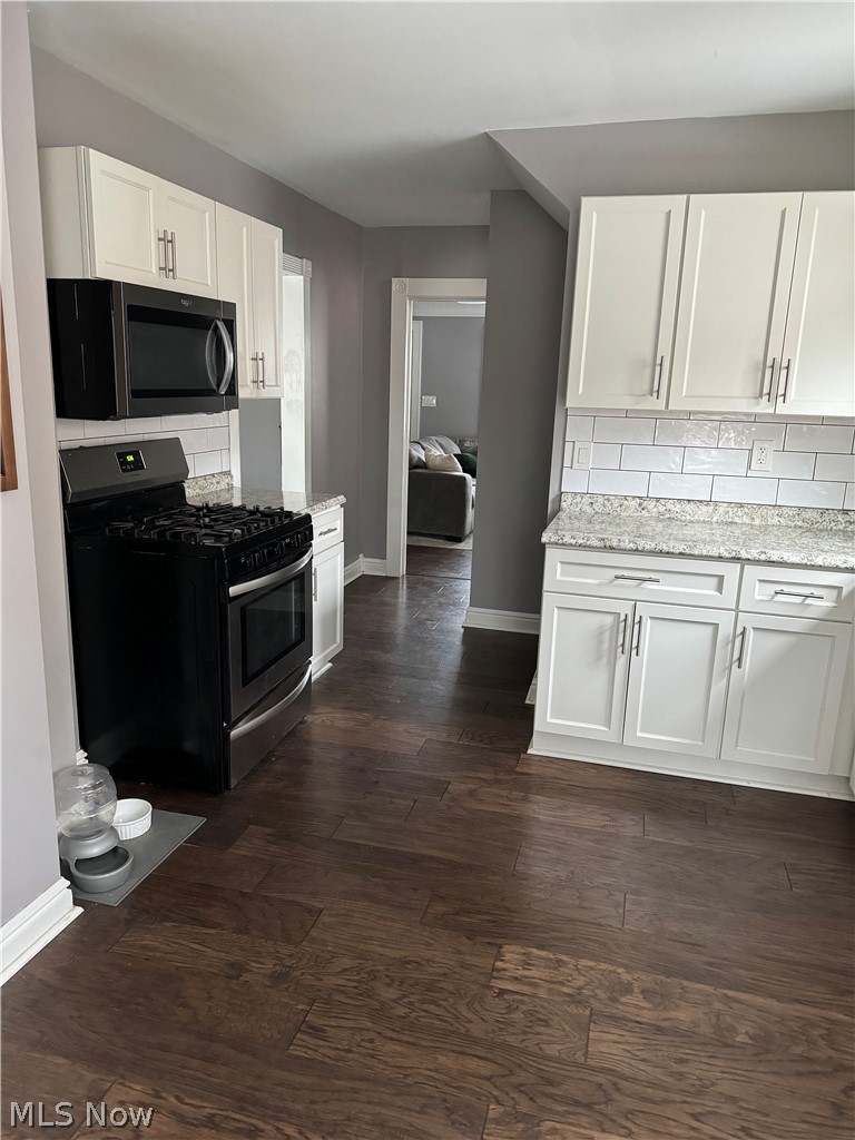 3636 Harvey Road Cleveland, OH 44118 - Photo 7 of 24 Gallery Image 7