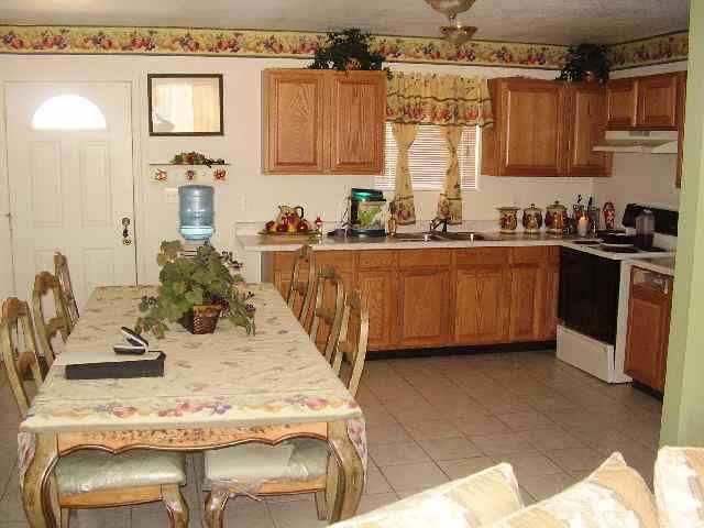 984 Via Puebla Rio Rico, AZ 85648 - Photo 3 of 8