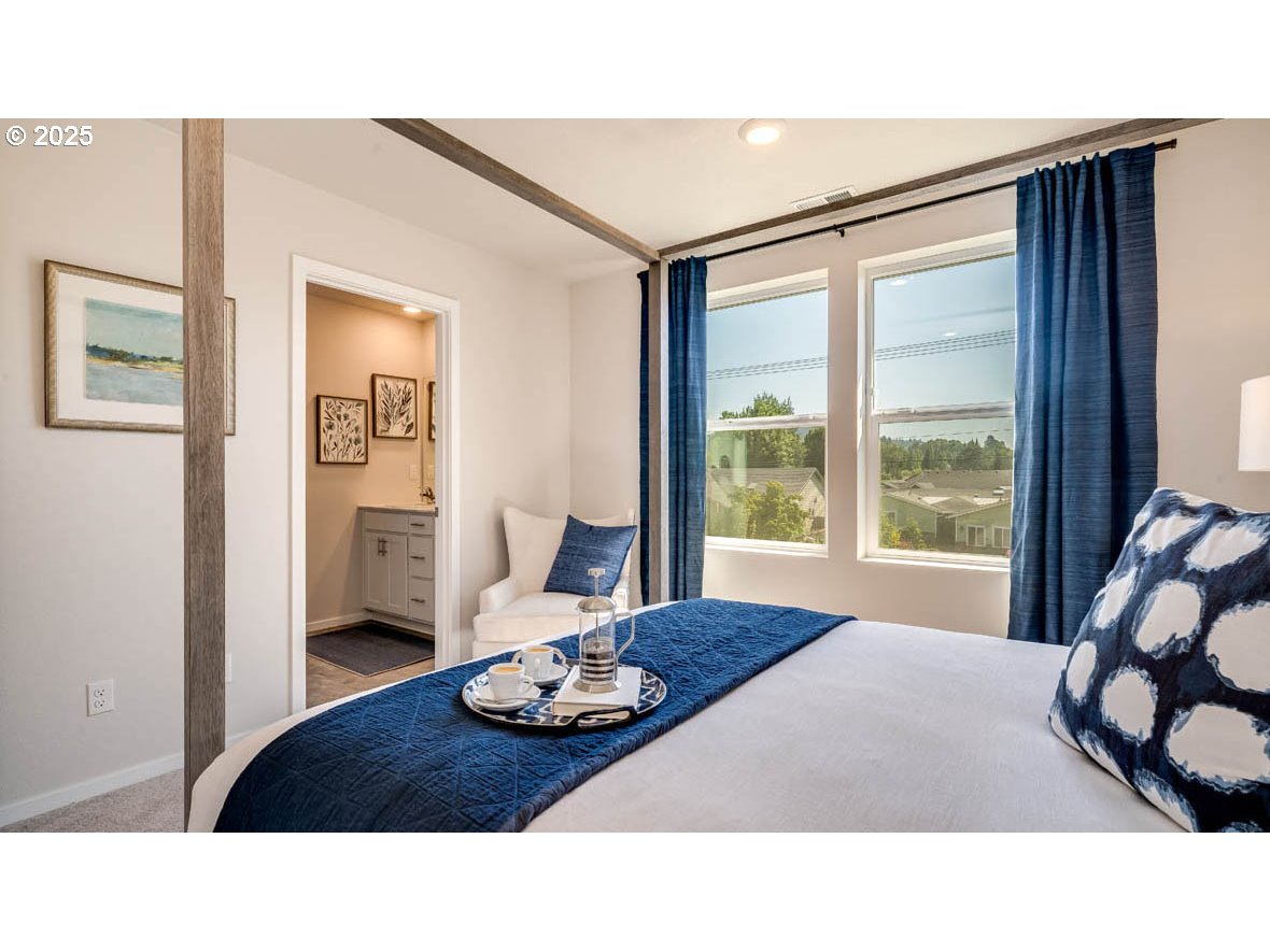 2343 30th Place Springfield, OR 97477 - Photo 23 of 29 a living room with furniture and a window