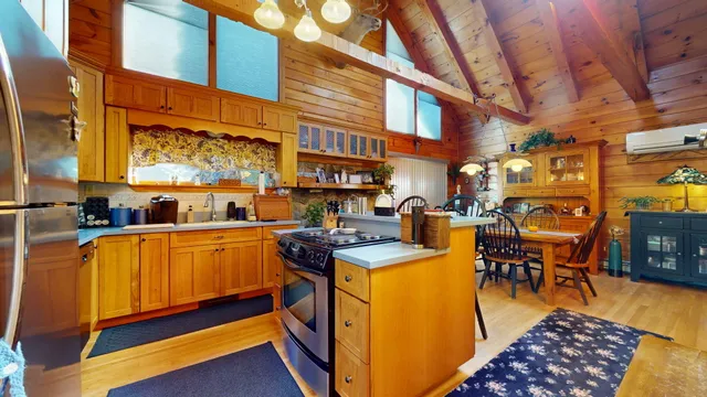 $1,350,000 | 1026 Auburn Road, Turner, ME 04282