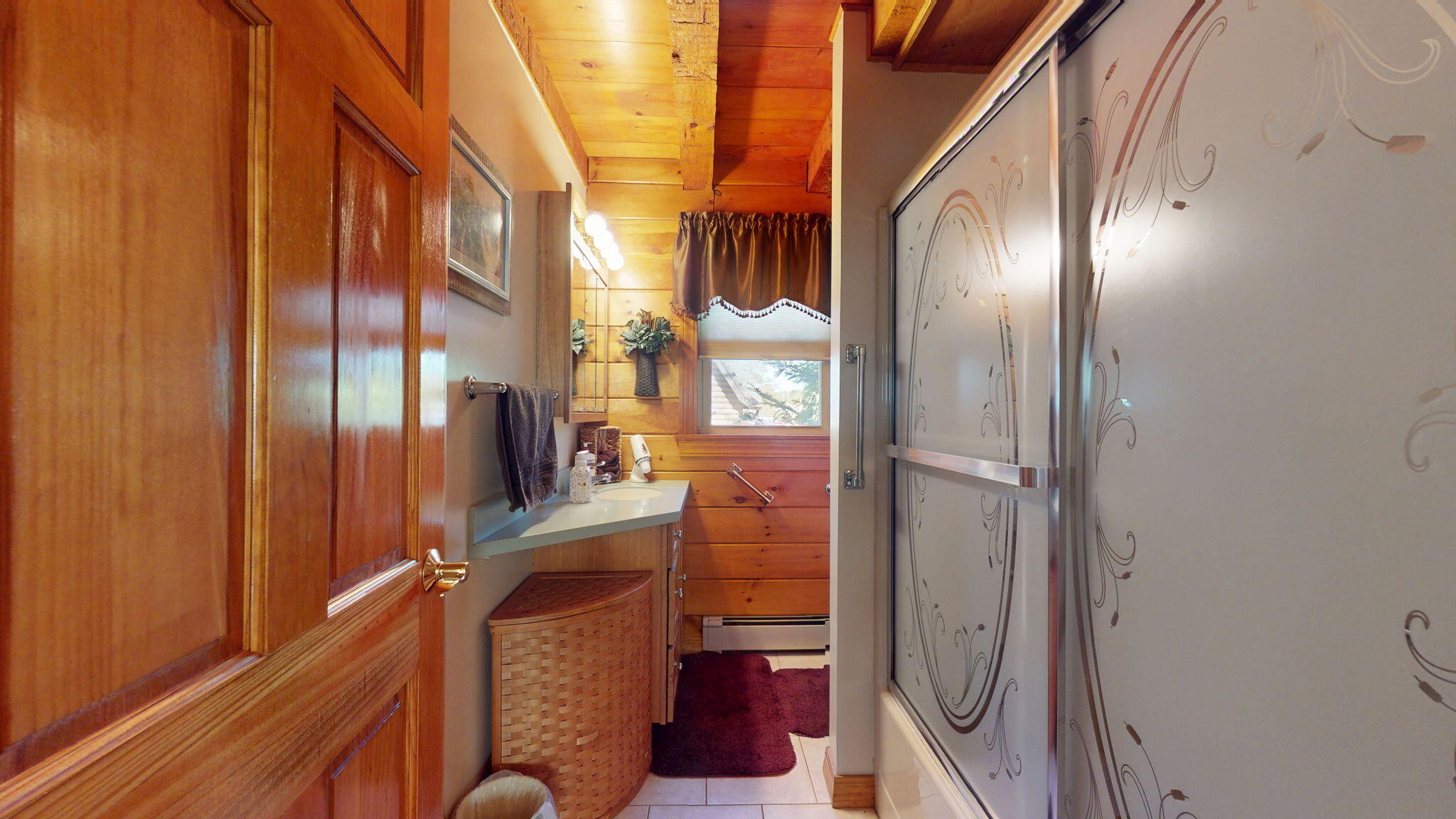 1026 Auburn Road Turner, ME 04282 - Photo 19 of 43 19-web-or-mls-10102025_180419