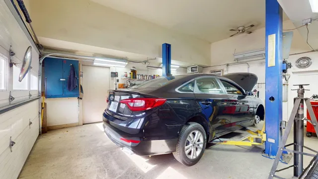 $1,350,000 | 1026 Auburn Road, Turner, ME 04282