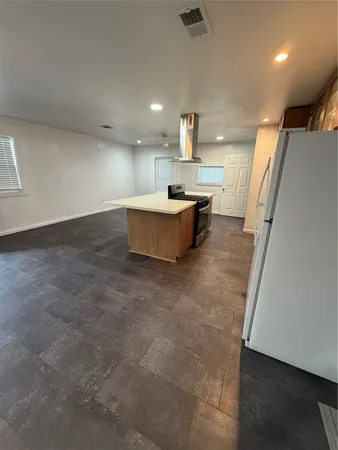 $1,500 | 8308 Lenore Street, Houston, TX 77017